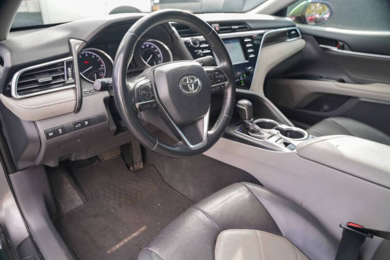 2020 Toyota Camry LE