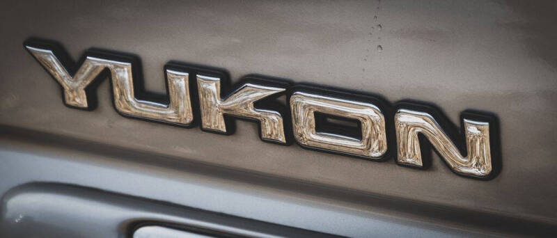 2004 GMC Yukon SLT