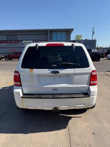 2011 Ford Escape XLT