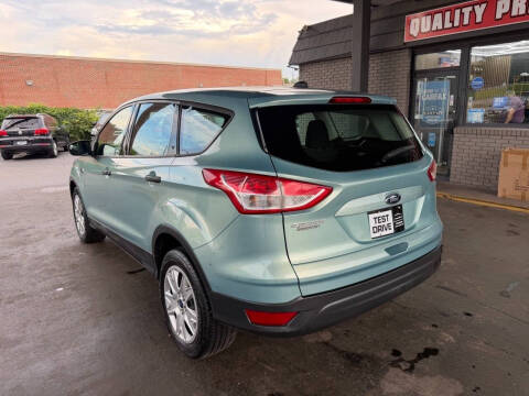 2013 Ford Escape S
