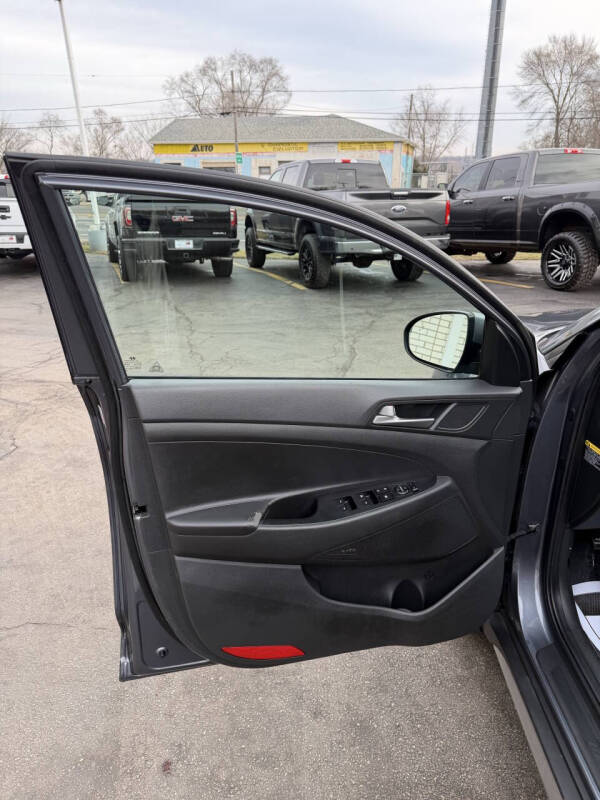 2017 Hyundai Tucson SE Plus