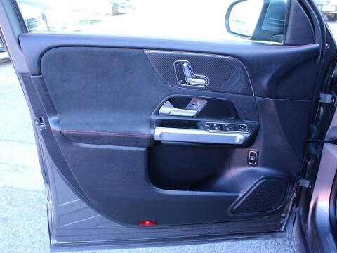 2021 Mercedes-Benz GLB GLB 250