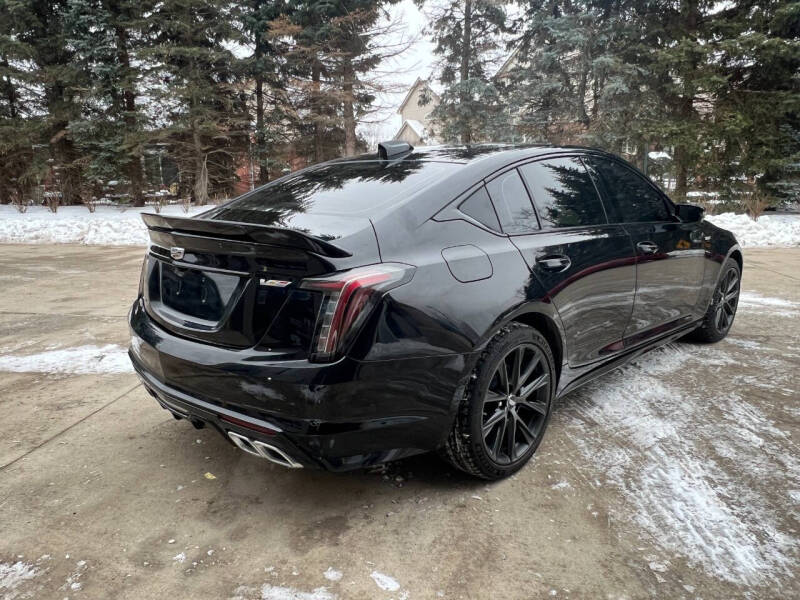 2025 Cadillac CT5-V