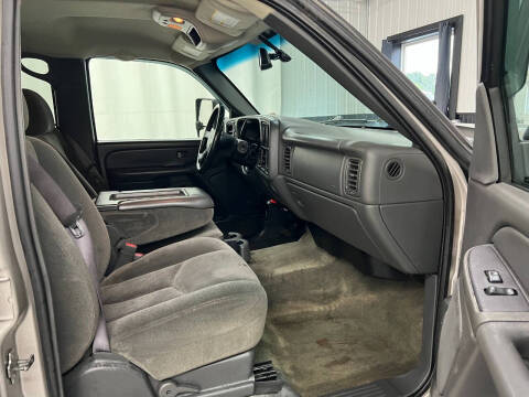 2005 Chevrolet Silverado 3500 LS