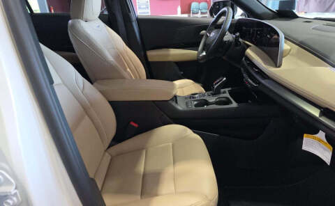 2024 Cadillac XT4 Luxury