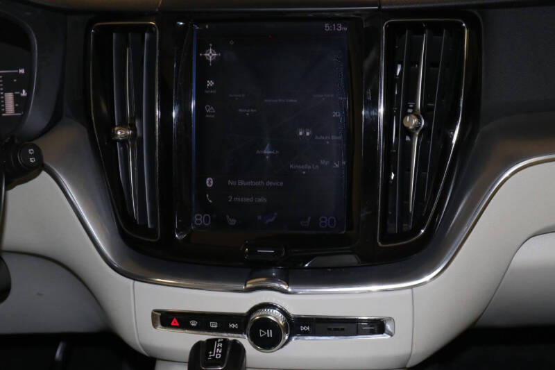 2019 Volvo XC60 T5 Momentum