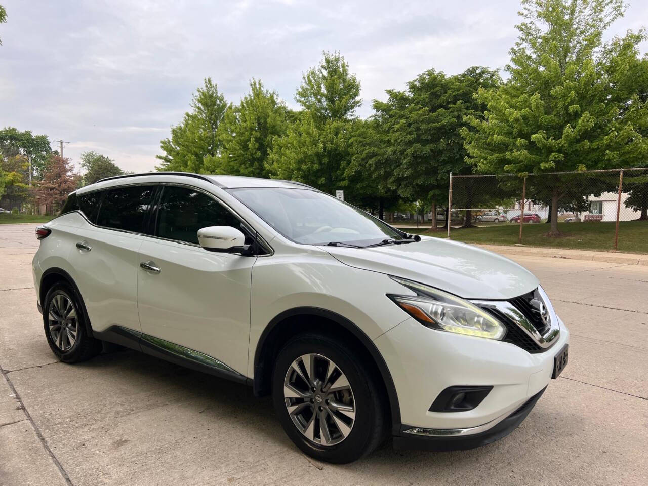 2015 Nissan Murano SV 4dr SUV's photo