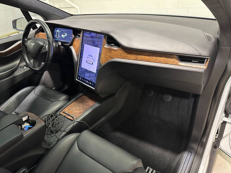 2019 Tesla Model X Long Range