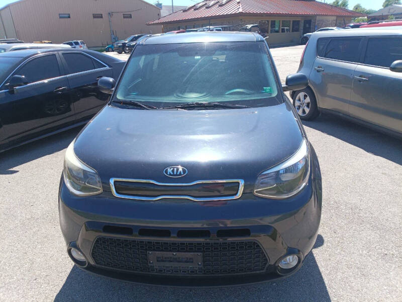 2016 Kia Soul +