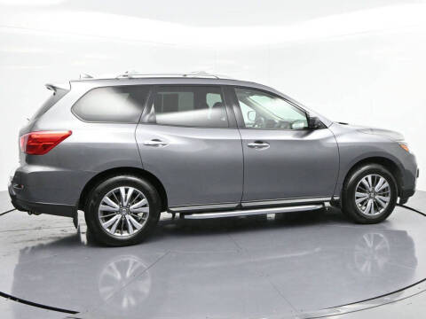 2020 Nissan Pathfinder SL