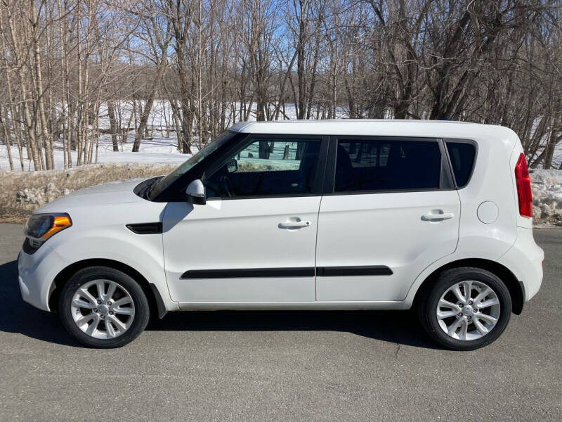 2013 Kia Soul for sale at MICHAEL MOTORS in Farmington ME