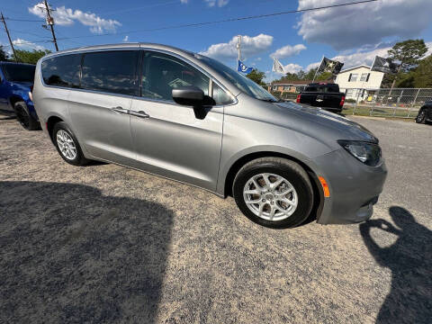 2017 Chrysler Pacifica LX