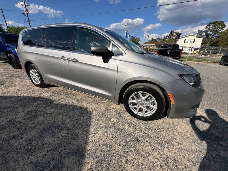 2017 Chrysler Pacifica LX
