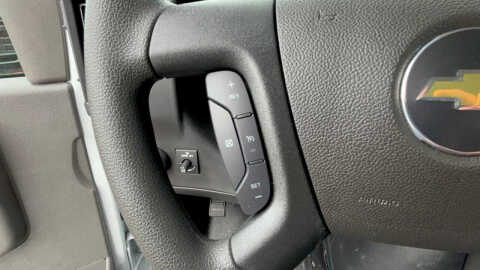 2025 Chevrolet Express 2500