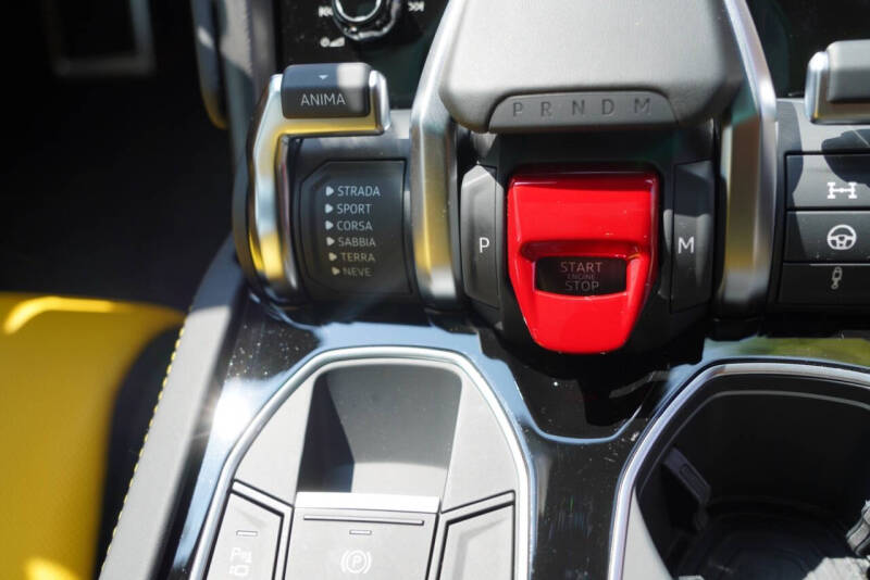 2022 Lamborghini Urus