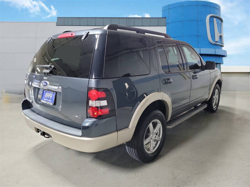 2010 Ford Explorer Eddie Bauer