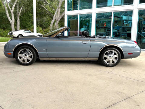 2005 Ford Thunderbird Deluxe