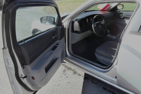 2006 Dodge Magnum SE