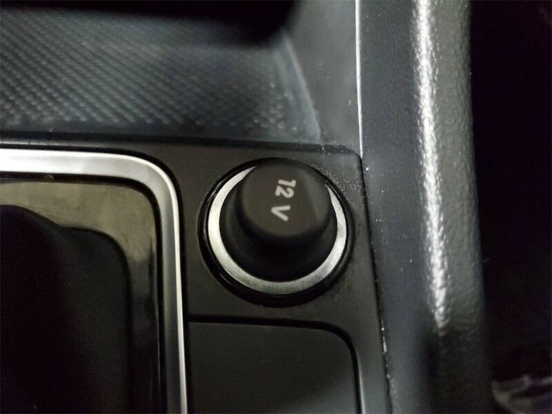 2019 Volkswagen Jetta R-Line