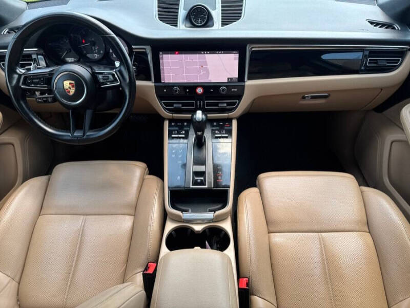 2023 Porsche Macan
