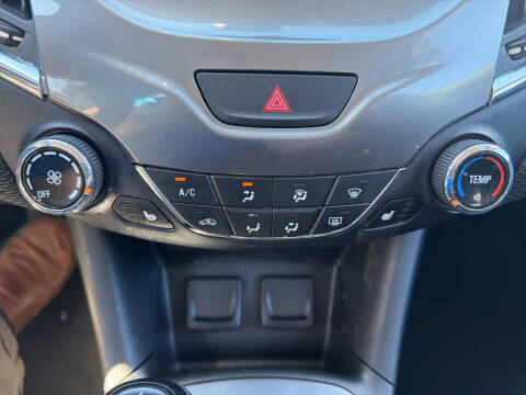2017 Chevrolet Cruze LT Auto