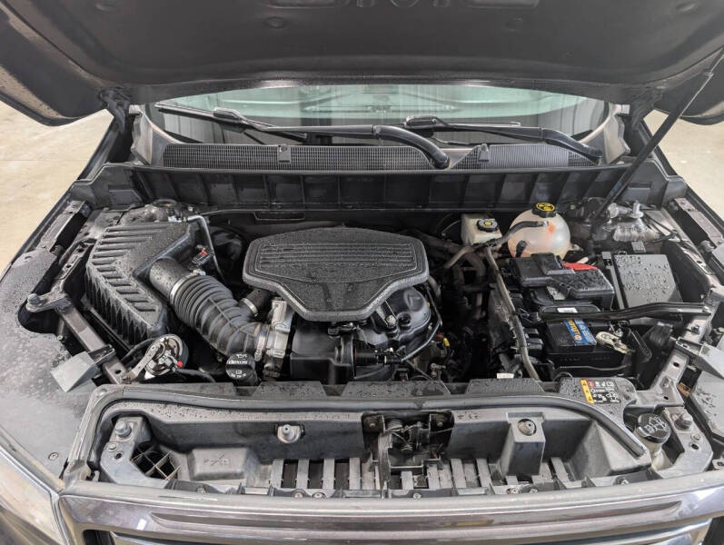 2017 GMC Acadia SLE-2
