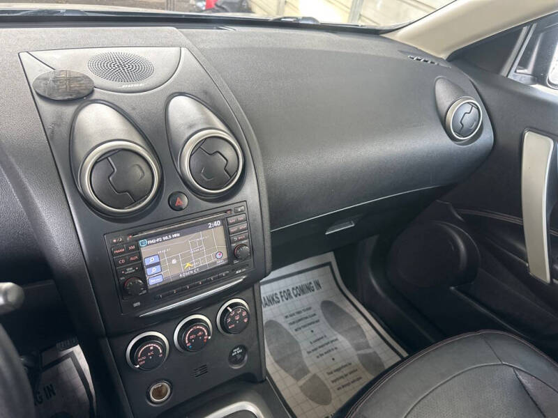 2013 Nissan Rogue SV w/SL Package