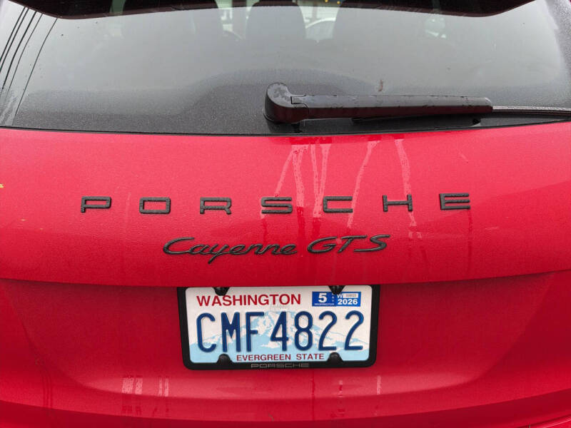 2016 Porsche Cayenne GTS