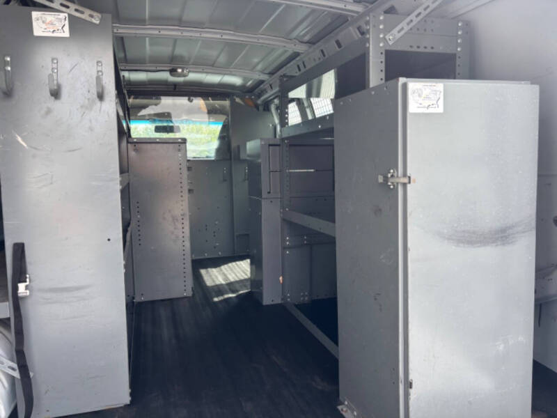 2014 Chevrolet Express 2500 Cargo Van