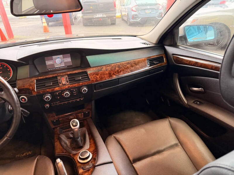 2008 BMW 5 Series 528i