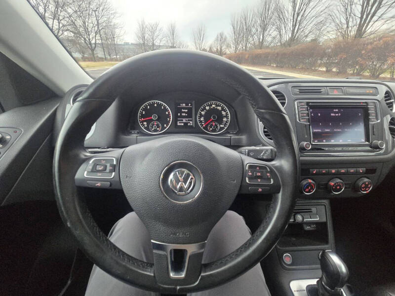 2016 Volkswagen Tiguan 2.0T SE 4Motion