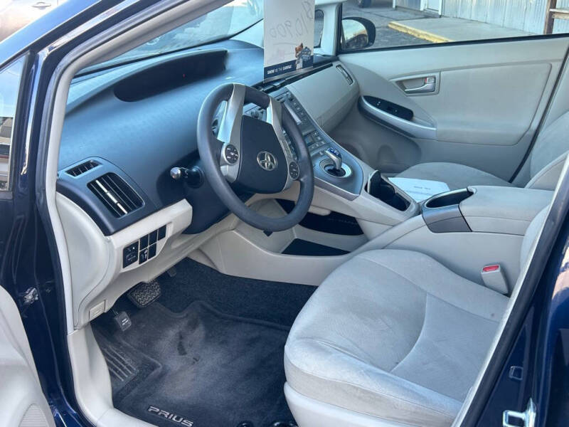 2014 Toyota Prius Three