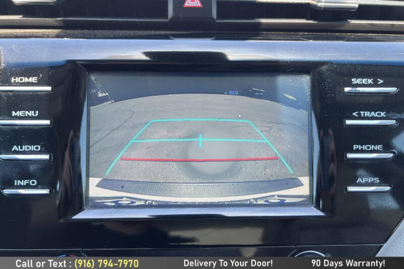 2018 Toyota Camry SE