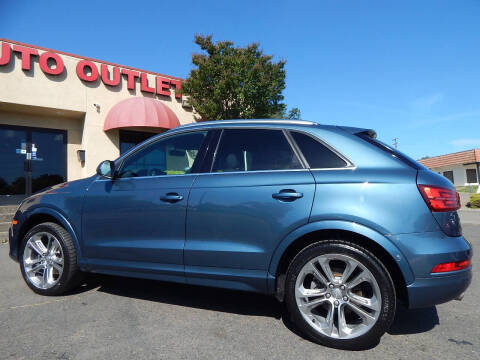 2017 Audi Q3 2.0T quattro Premium Plus
