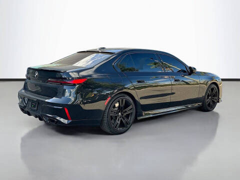 2024 BMW 7 Series 740i