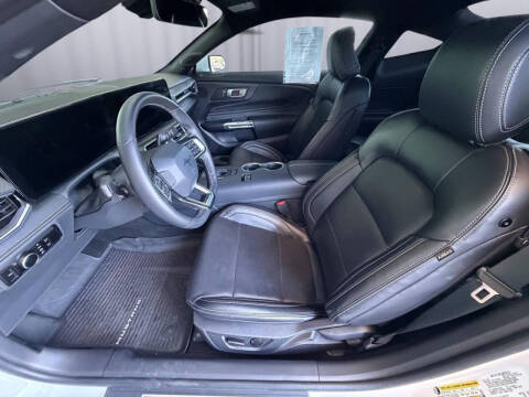 2024 Ford Mustang EcoBoost Premium