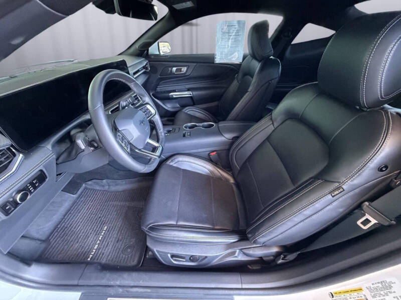2024 Ford Mustang EcoBoost Premium