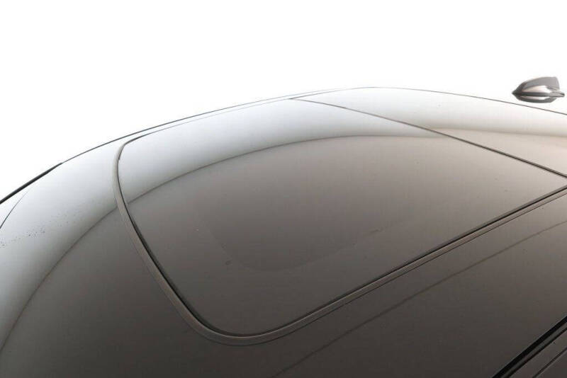 2022 Volvo S60 Recharge T8 R-Design Black Edition