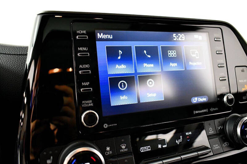 2020 Toyota Highlander Hybrid XLE