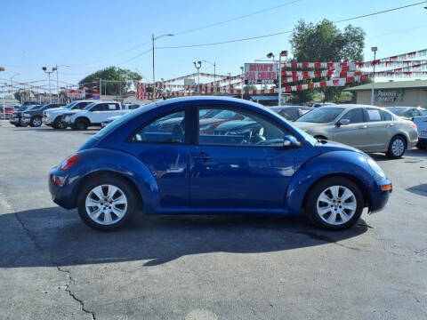 2008 Volkswagen New Beetle S