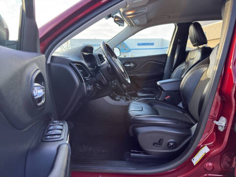 2020 Jeep Cherokee Altitude