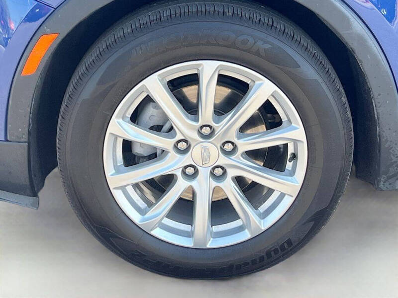 2022 Cadillac XT4 Premium Luxury