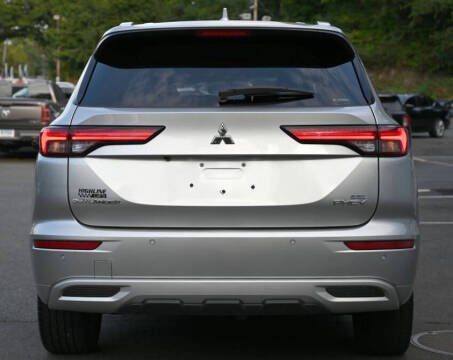 2023 Mitsubishi Outlander PHEV SEL