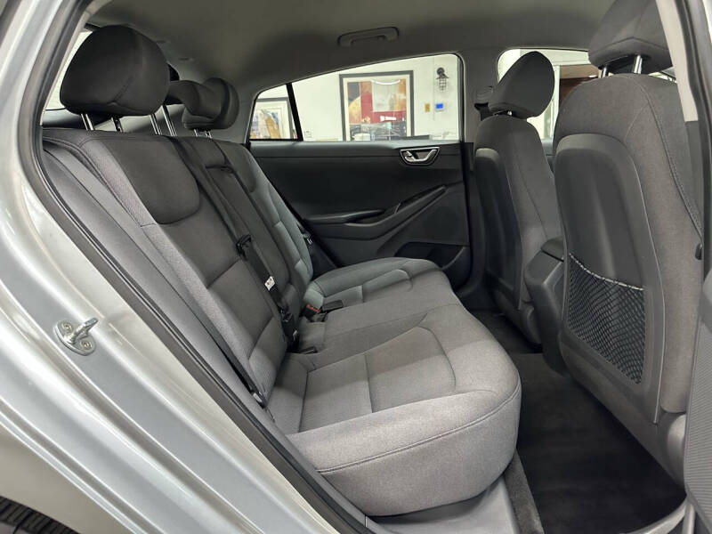 2020 Hyundai Ioniq Electric SE