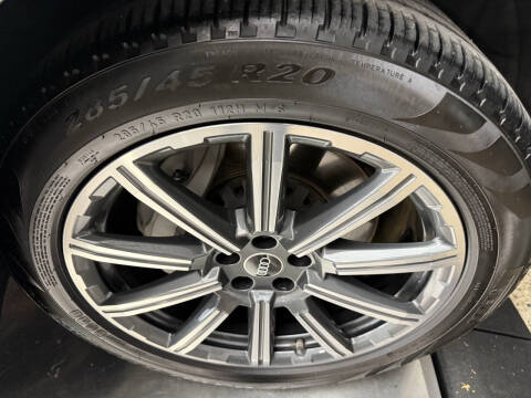 2022 Audi Q7 quattro Premium Plus 45 TFSI