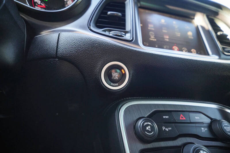 2016 Dodge Challenger