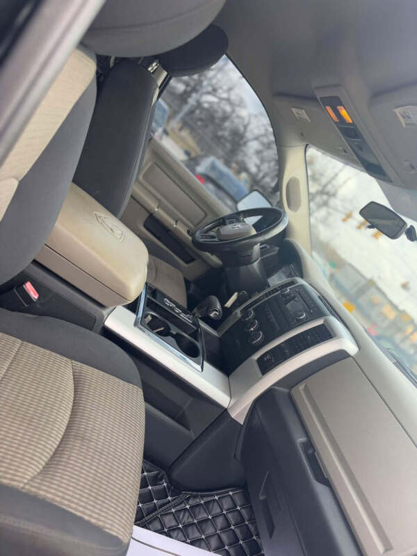 2012 RAM 1500 SLT