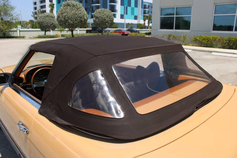 1976 Mercedes-Benz SL-Class