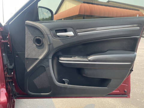 2020 Chrysler 300 Touring