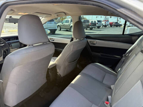 2015 Toyota Corolla LE